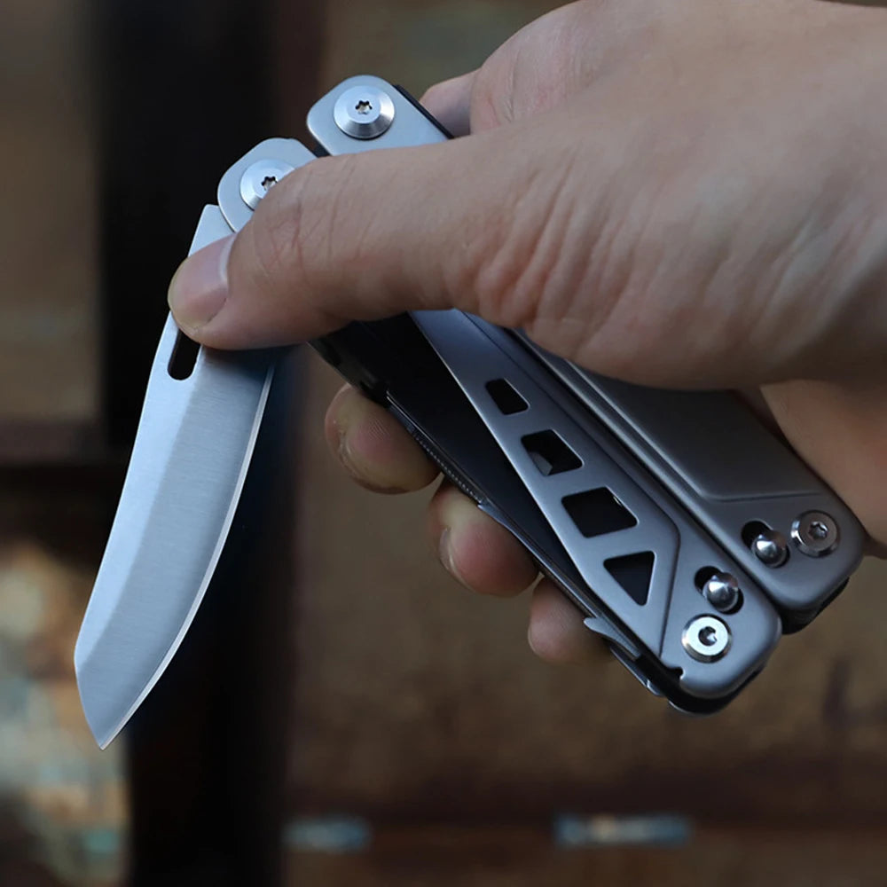 STEELCORE Alicate Tático Multiferramenta de Alta Precisão