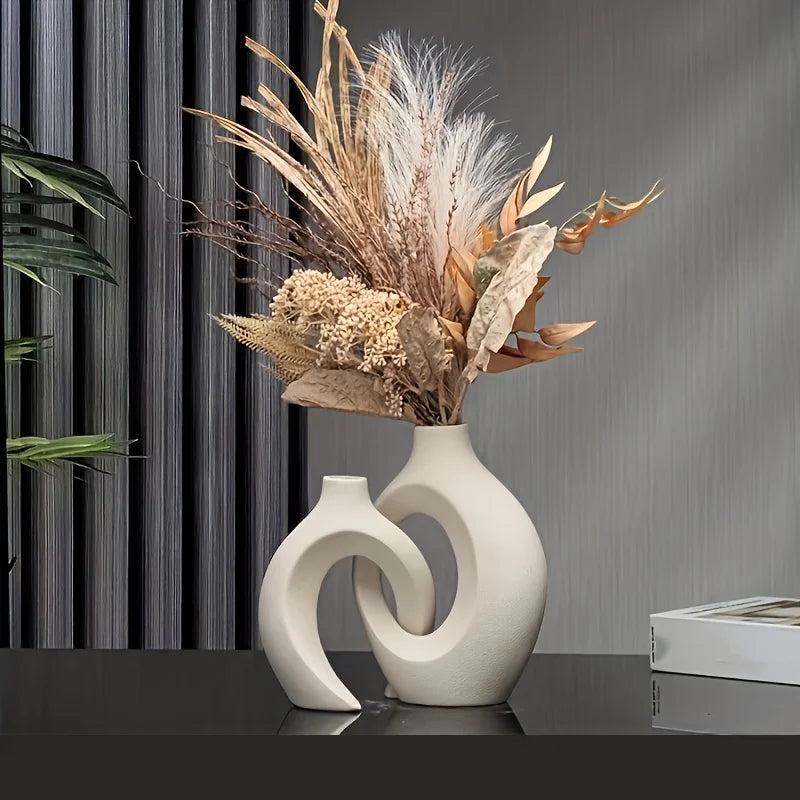 The Loop Collection: Modern Ceramic Vases for a Stylish Home